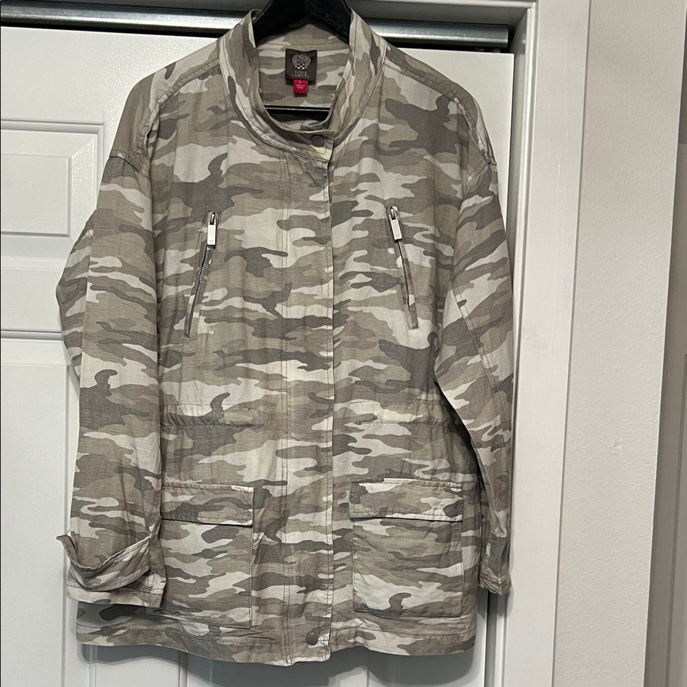 Woman's Vince Camuto Camouflage Utility Jacket - L